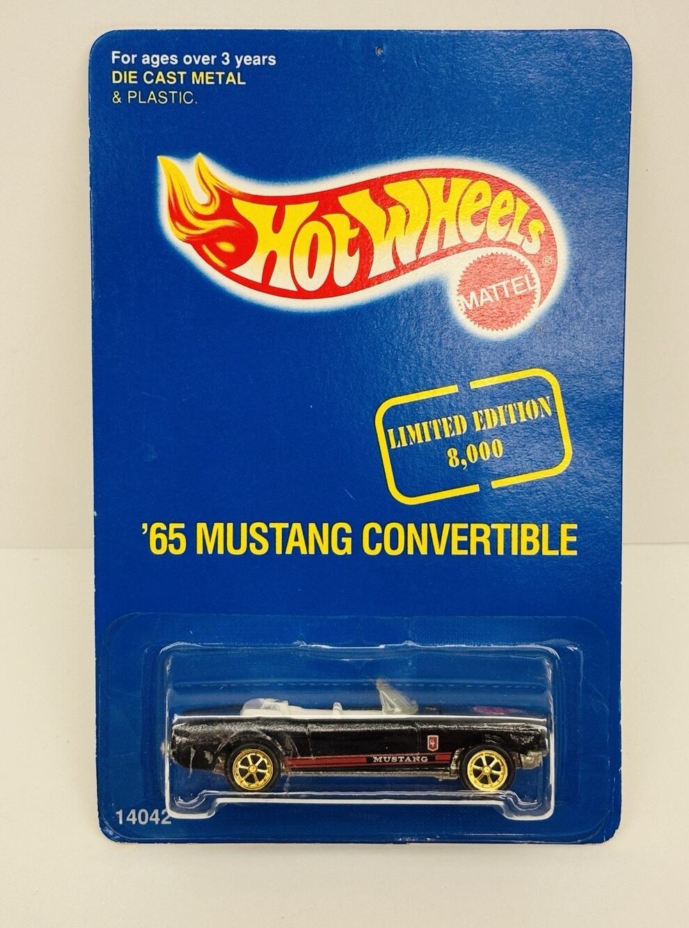 Hot Wheels '65 Mustang Convertible Limited Edition 14042 w/ Protector Case